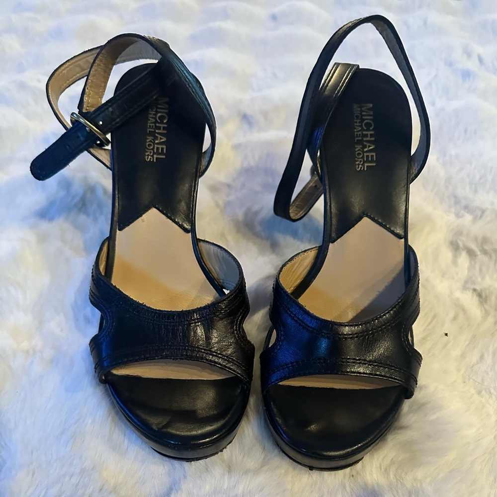 MK heels black size 6.5